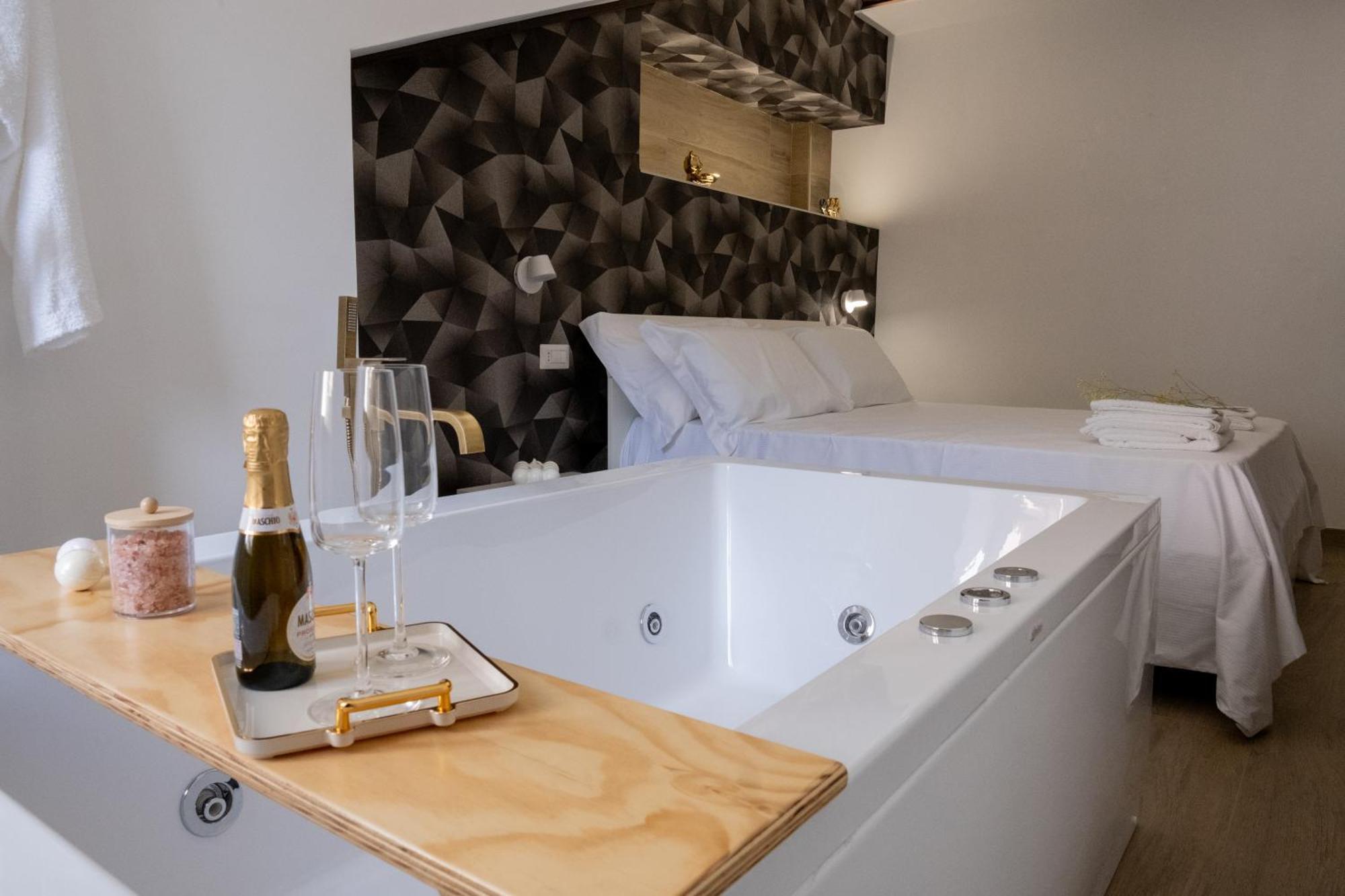 Coraline Deluxe Rooms Castellammare di Stabia Extérieur photo